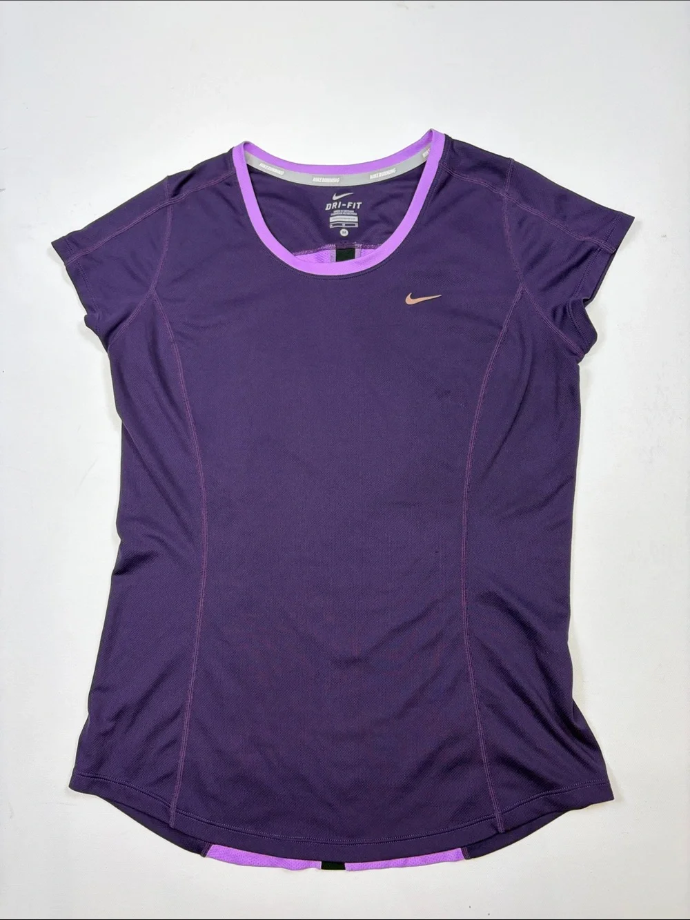 Nike Purple Short-Sleeve Dri-FIT Tee with Violet Trim Size Medium